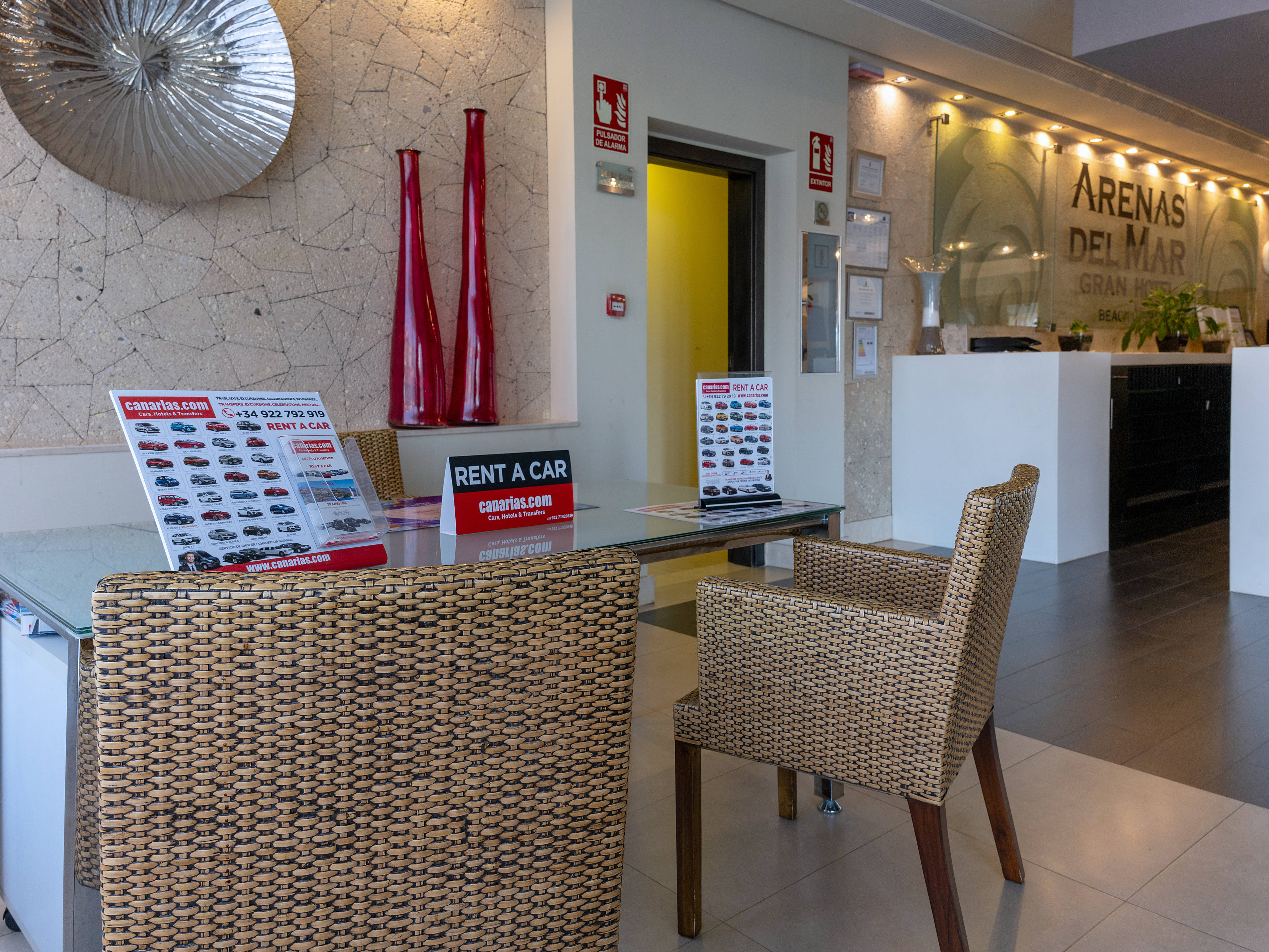 HOTEL ARENAS DEL MAR